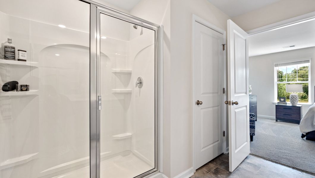 Representative furnished interior of a home built from the ROBIE by D.R. Horton in Seneca Falls, Seneca (Image 29).