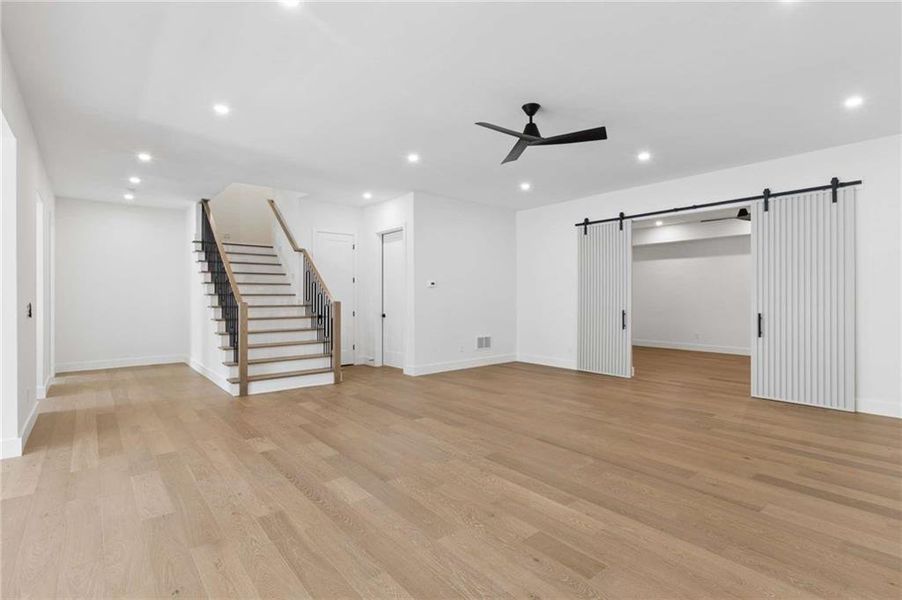 Spacious, unfurnished interior of a new home in , Brookhaven (Image 64).