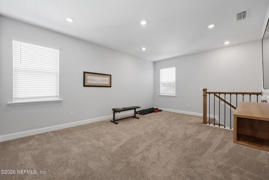 Spacious, unfurnished interior of a new home in , Fernandina Beach (Image 24).