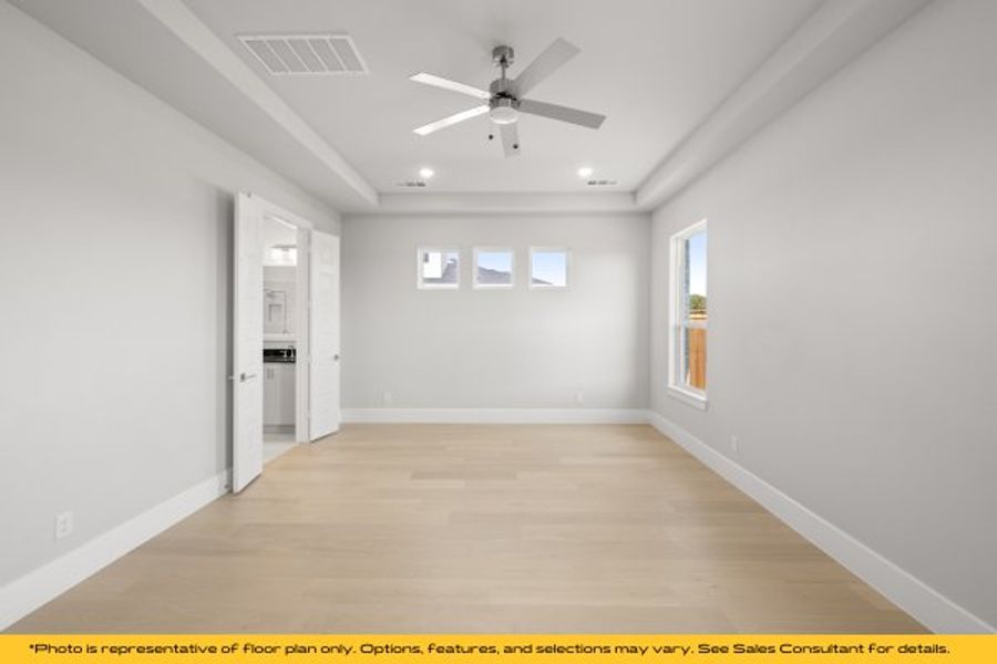 Representative unfurnished interior of a home built from the Breckenridge by Stonefield Homes in Heath Golf and Yacht Club, Rockwall (Image 40).