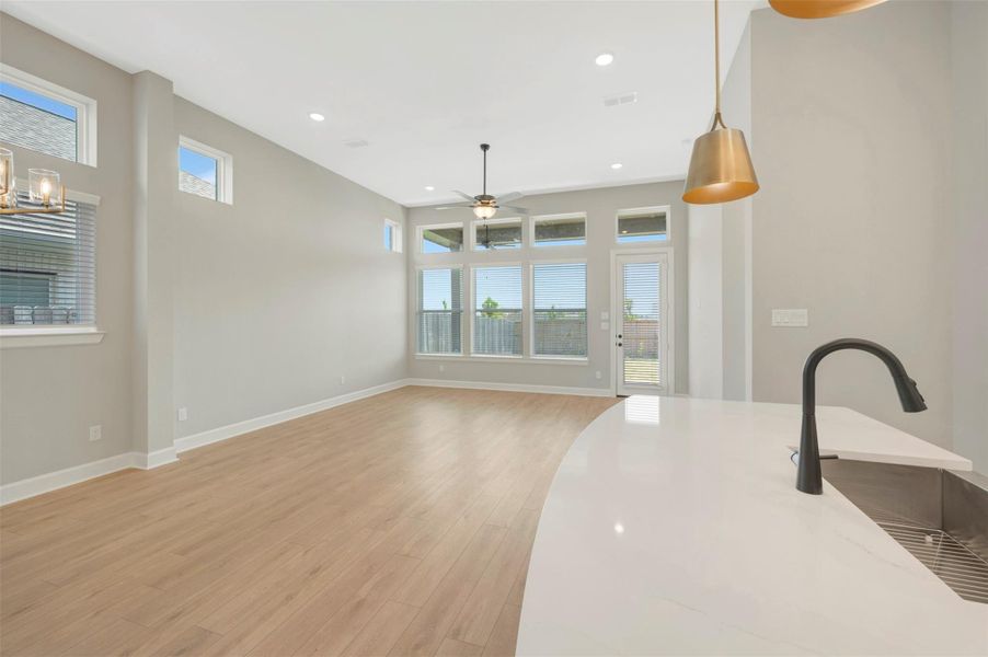 Spacious, unfurnished interior of a new home in Harvest Green - Reserve Collection, Richmond (Image 20).
