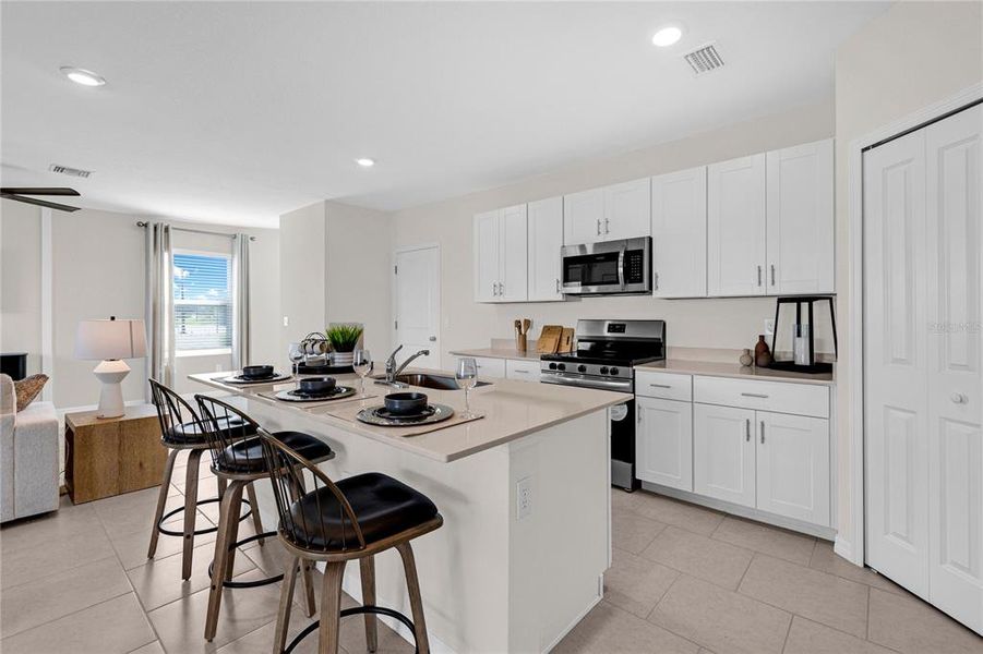 Furnished interior view inside a new home in Lennar at Turnleaf, Punta Gorda (Image 9).
