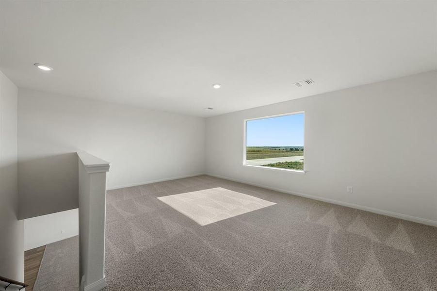 Spacious, unfurnished interior of a new home in Cresson Estates, Cresson (Image 7).