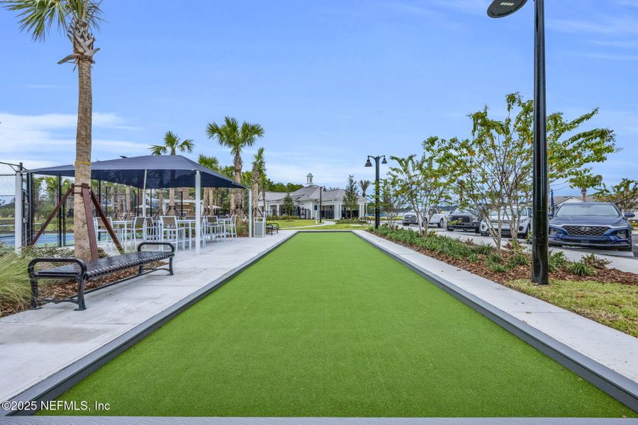 Image 43 of a home in Summer Bay at Grand Oaks.