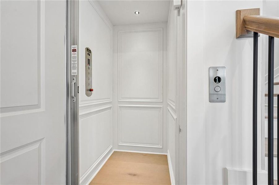 Spacious, unfurnished interior of a new home in Park Walke, Alpharetta (Image 62).