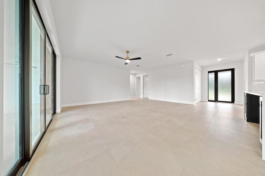 Spacious, unfurnished interior of a new home in , The Acreage (Image 26).