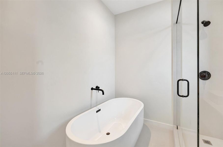 Close-up of interior finishes inside a home in , Miami (Image 19). Close-up of interior finishes inside a home in , Miami (Image 19).