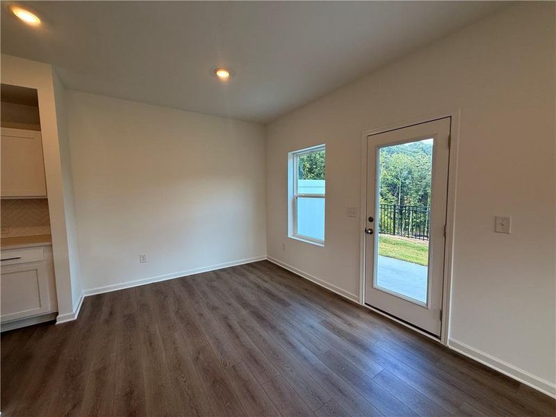 Spacious, unfurnished interior of a new home in Leydenview, Mableton (Image 40).