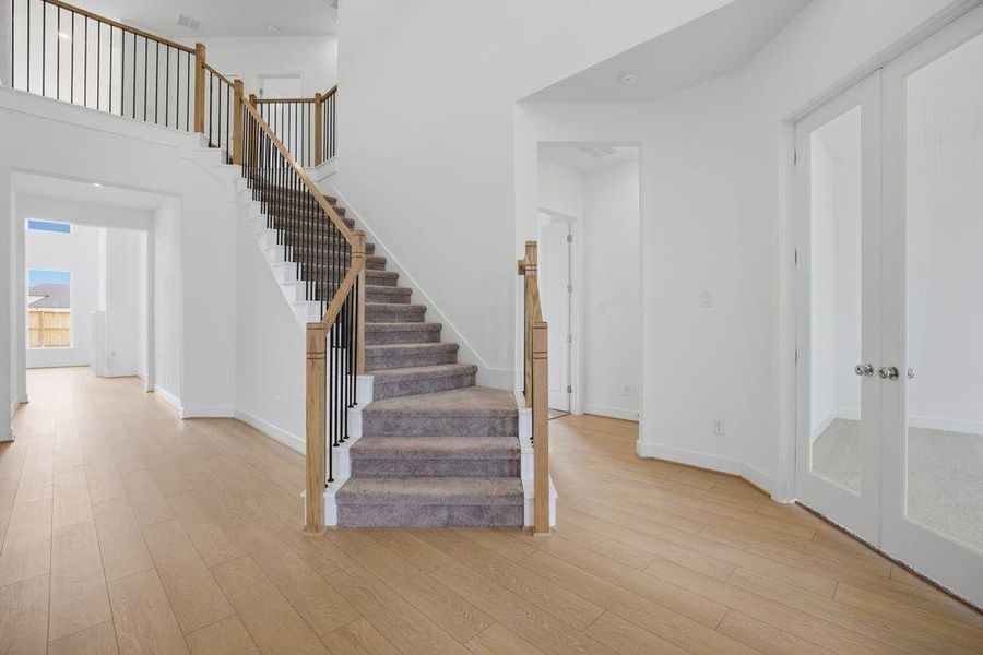 8910 Hampshire Oaks Drive ~ Ready Now 8910 Hampshire Oaks Drive ~ Ready Now