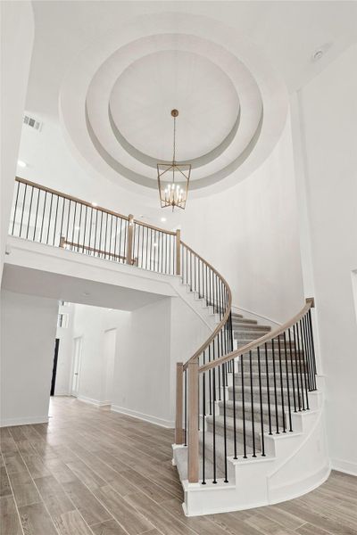 Representative image. Features, specifications, selections and colors may vary. Representative image. Features, specifications, selections and colors may vary.