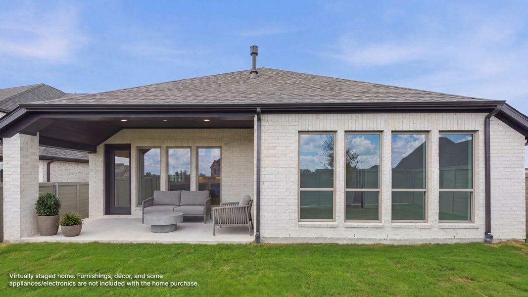 Exterior details and patio area of a home in Ramble, Celina (Image 3).