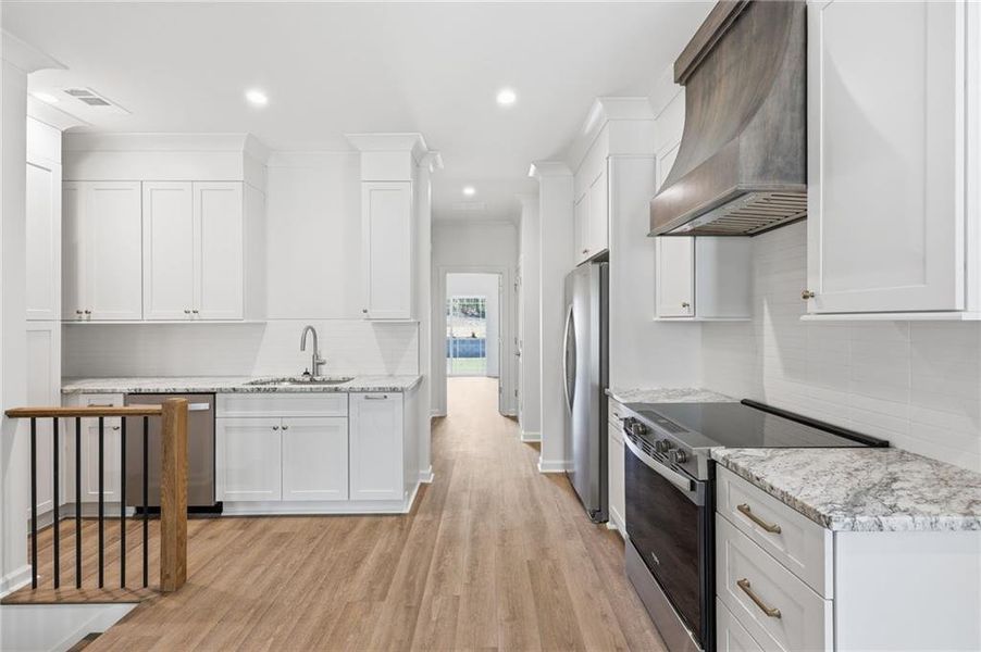 Furnished interior view inside a new home in , Gainesville (Image 5).