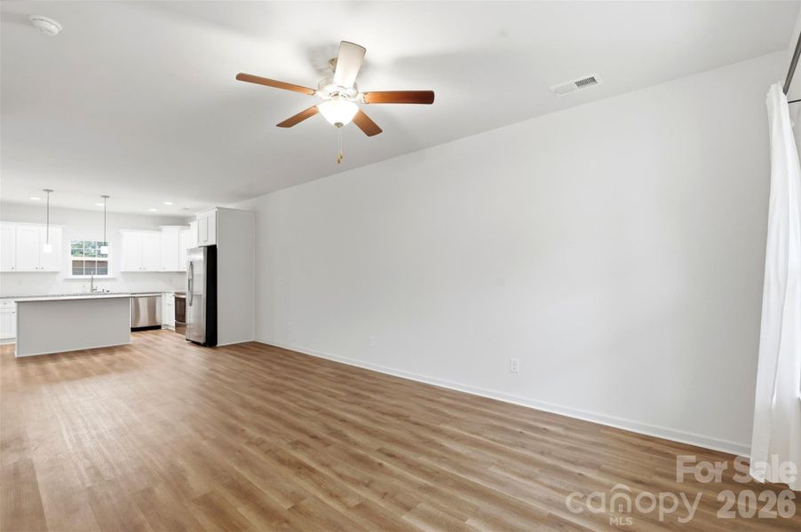 Spacious, unfurnished interior of a new home in , Charlotte (Image 11).