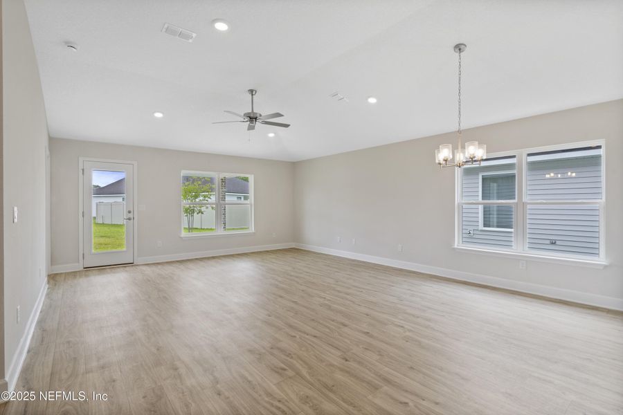 Spacious, unfurnished interior of a new home in Summerglen, Jacksonville (Image 7). Spacious, unfurnished interior of a new home in Summerglen, Jacksonville (Image 7).