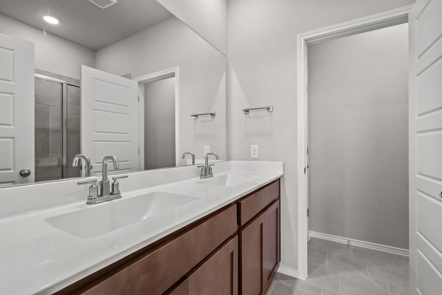 Representative furnished interior of a home built from the The Frio F by Davidson Homes LLC in Heartland, Heartland (Image 8). Representative furnished interior of a home built from the The Frio F by Davidson Homes LLC in Heartland, Heartland (Image 8).