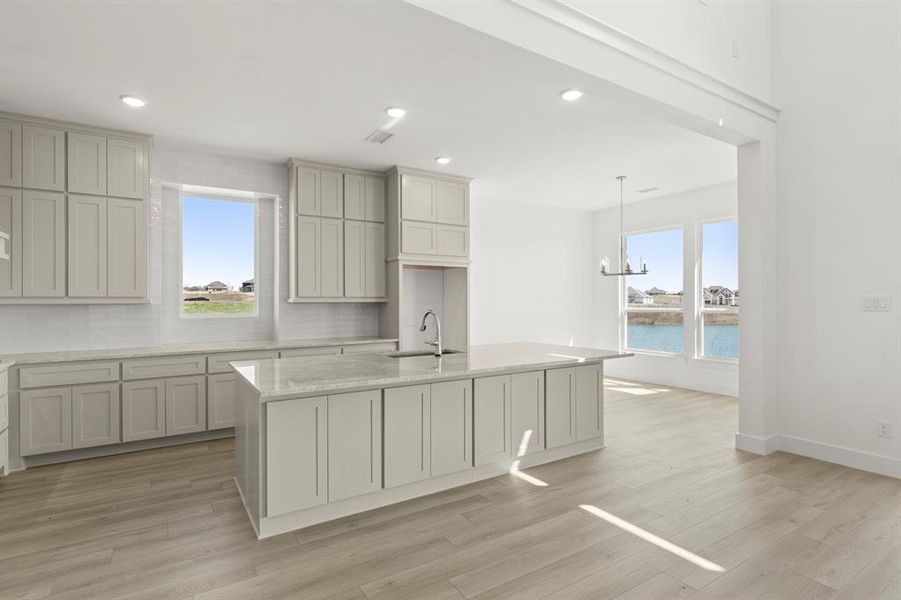 11. 9909 Polo Pitch - Kitchen (2) 11. 9909 Polo Pitch - Kitchen (2)