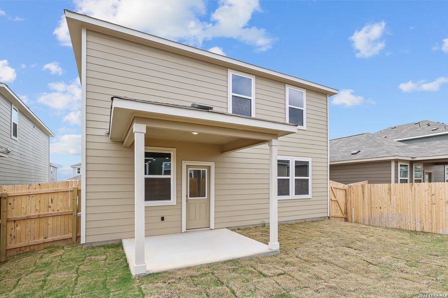 Exterior details and patio area of a home in Park Place, New Braunfels (Image 24).