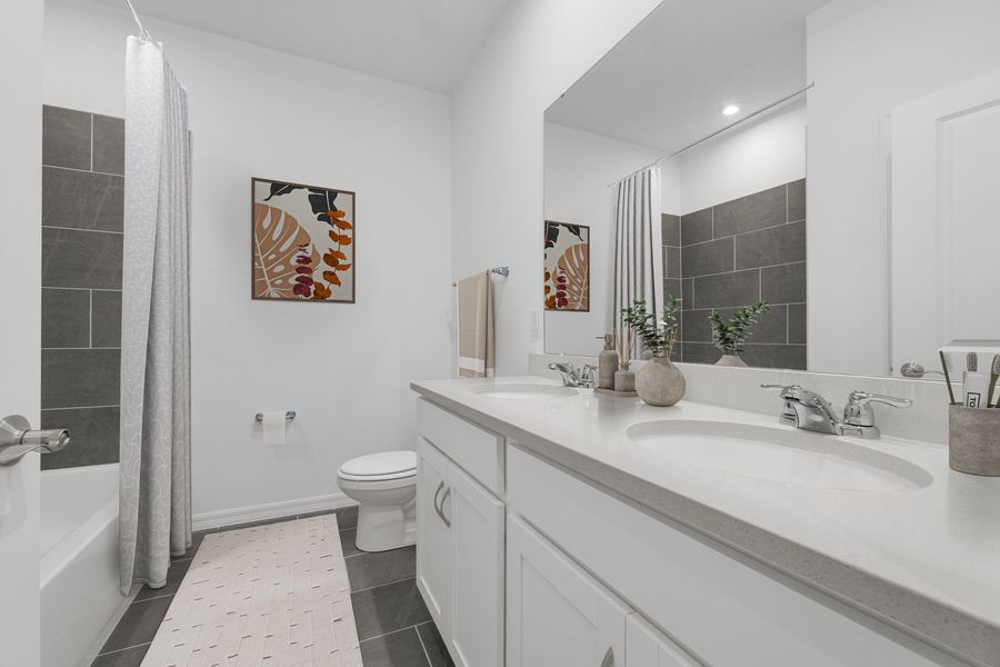 Full Bathroom