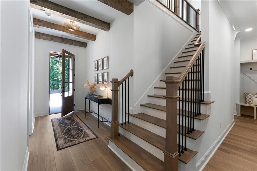 Furnished interior view inside a new home in , Waleska (Image 10).