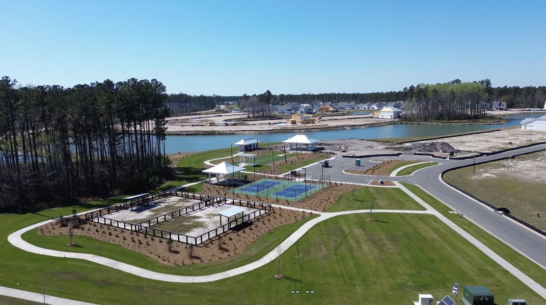 Community amenities in Summerwind Crossing at Lakes of Cane Bay, Summerville (Image 38).