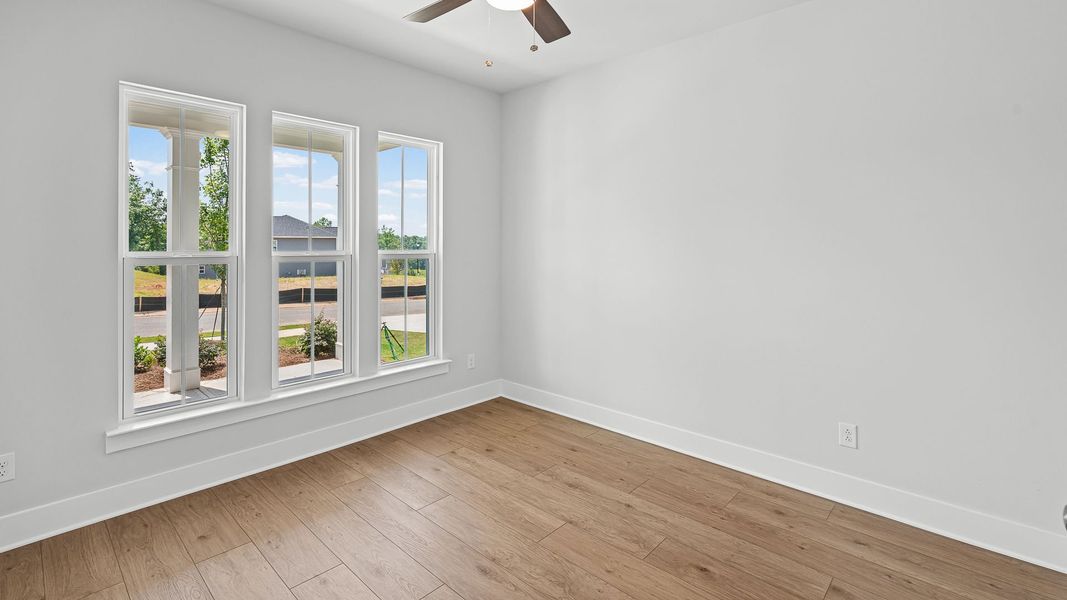 Spacious, unfurnished interior of a new home in Hunters Creek, Flowery Branch (Image 35). Spacious, unfurnished interior of a new home in Hunters Creek, Flowery Branch (Image 35).
