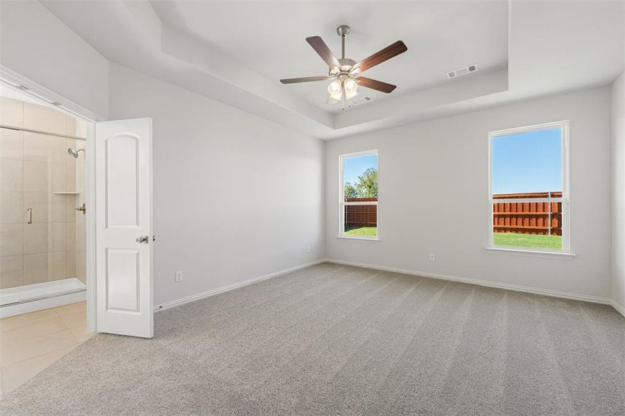 Spacious, unfurnished interior of a new home in Morningstar, Aledo (Image 25).