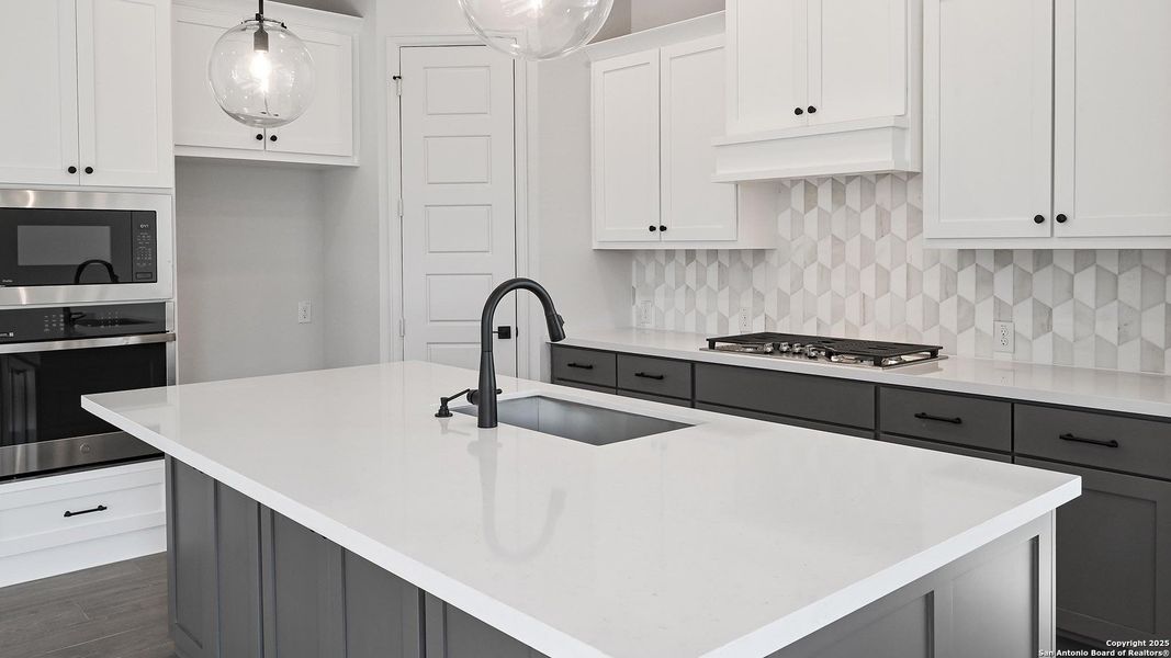 Furnished interior view inside a new home in Mayfair 50', New Braunfels (Image 9). Furnished interior view inside a new home in Mayfair 50', New Braunfels (Image 9).