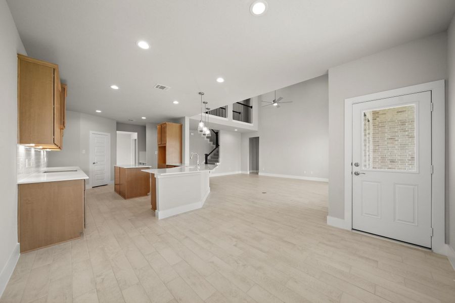 Spacious, unfurnished interior of a new home in Morton Creek Ranch, Katy (Image 24). Spacious, unfurnished interior of a new home in Morton Creek Ranch, Katy (Image 24).