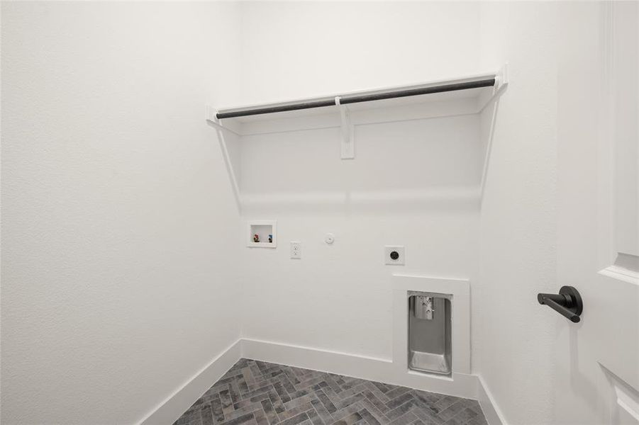 2209 Pelican- Utility-1