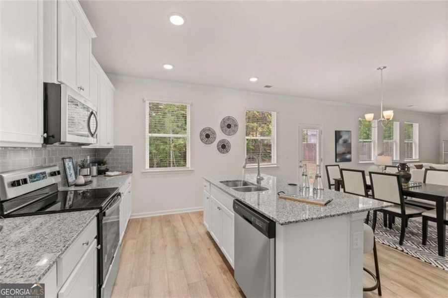 Furnished interior view inside a new home in Whisper Creek, Atlanta (Image 13).