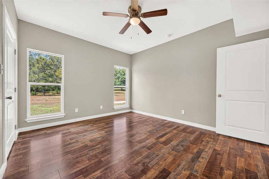 Spacious, unfurnished interior of a new home in , Montgomery (Image 29).