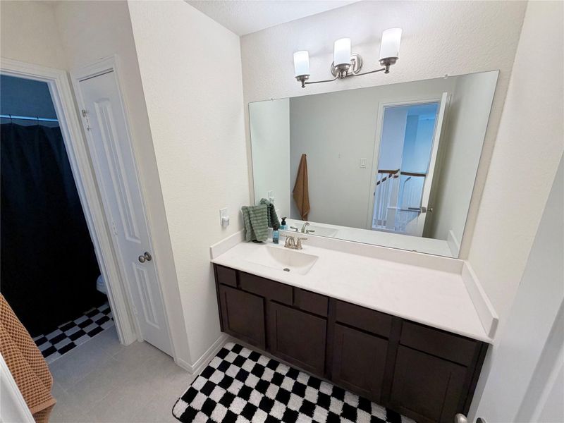 Furnished interior view inside a new home in Windrose Green, Angleton (Image 12).