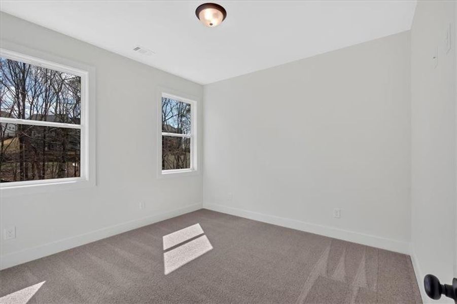 Spacious, unfurnished interior of a new home in , Dallas (Image 15).