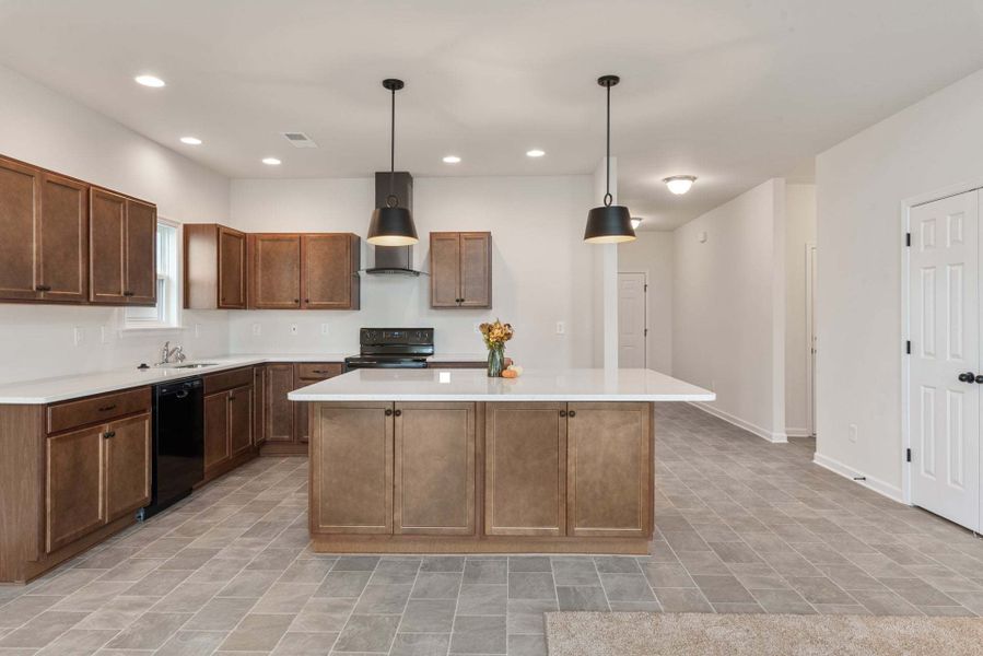 Standard Kitchen w/Upgrades