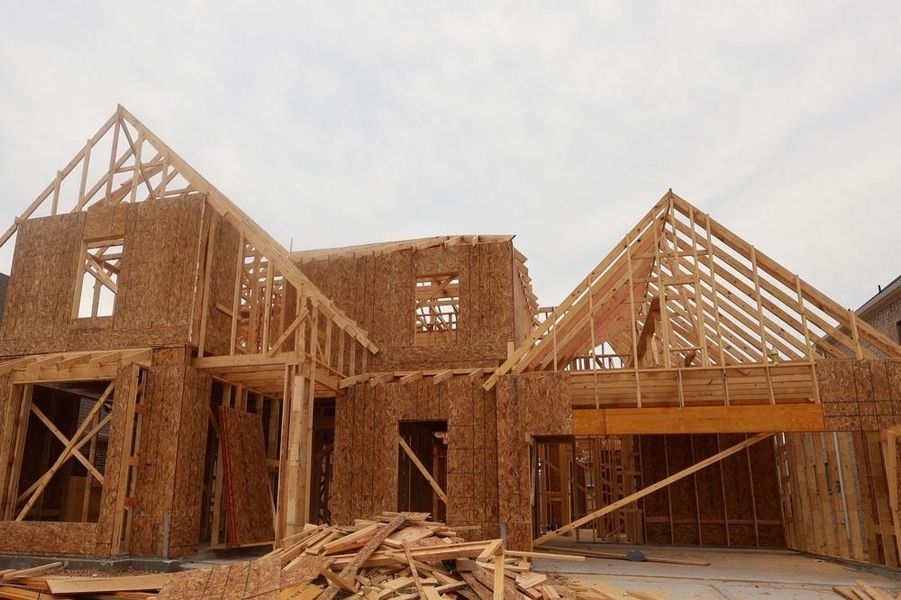 Let us show you how our advanced framing techniques have stood the test of time and allow more insulation for a quieter and more energy efficient home. Let us show you how our advanced framing techniques have stood the test of time and allow more insulation for a quieter and more energy efficient home.