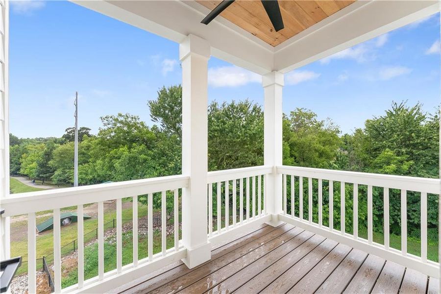 Exterior details and patio area of a home in , Gainesville (Image 19).