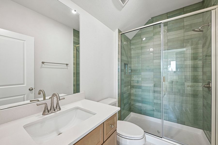 Furnished interior view inside a new home in Foxfield, Austin (Image 11).