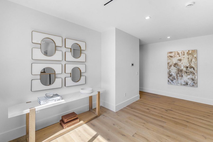 061-810PalmTrail-DelrayBeach-FL-33483-SM