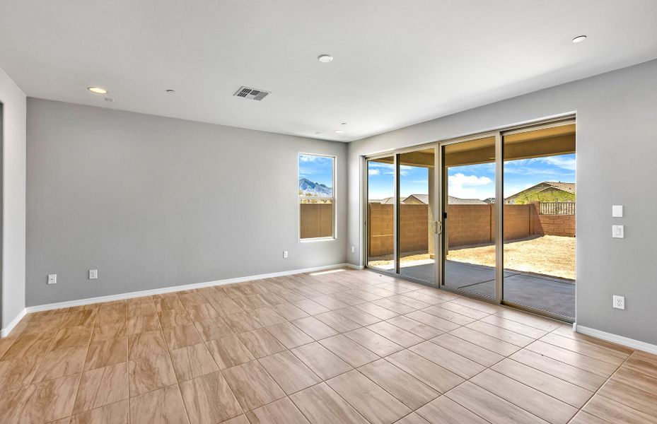 Quick Move-In Home Quick Move-In Home