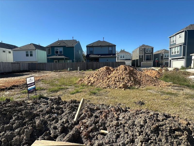 Site preparation for new homesites in Cloverdale, Houston (Image 3).