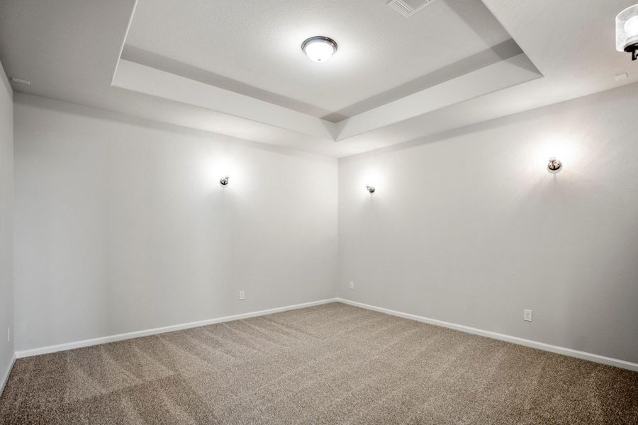 Spacious, unfurnished interior of a new home in Sienna 70′ Lots, Missouri City (Image 48).