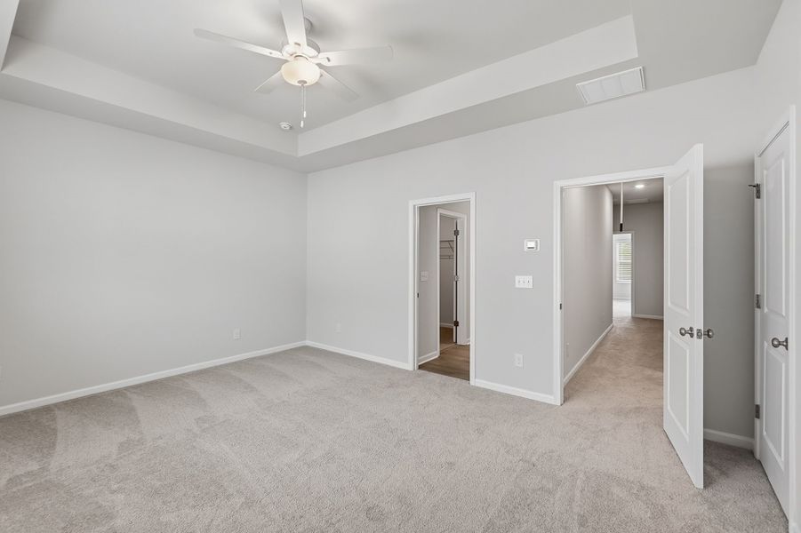 Spacious, unfurnished interior of a new home in Nichols Landing, Charlotte (Image 23).