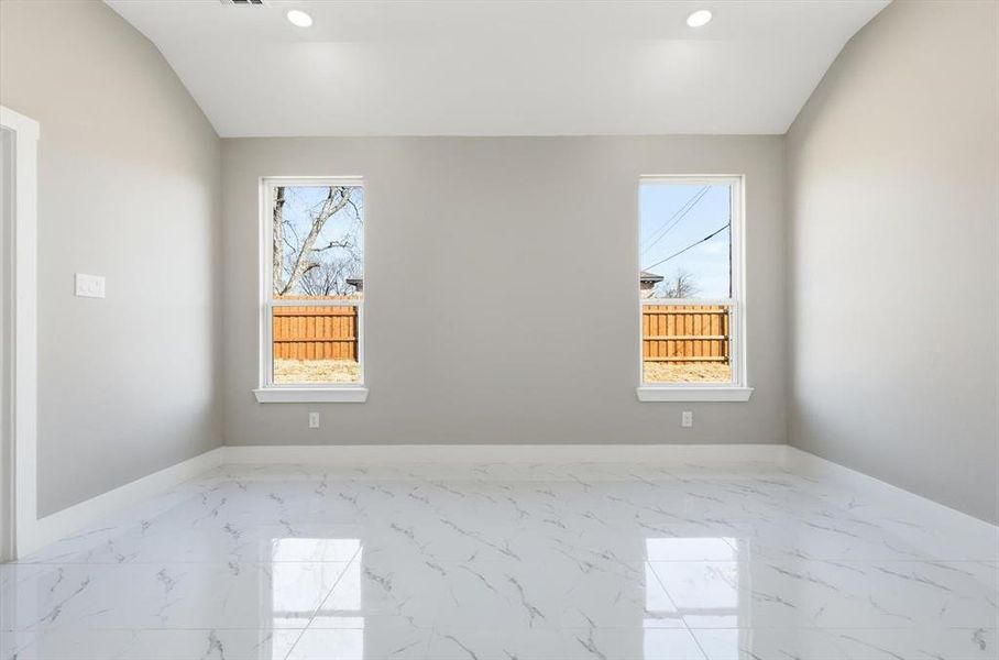 Spacious, unfurnished interior of a new home in , Terrell (Image 20).