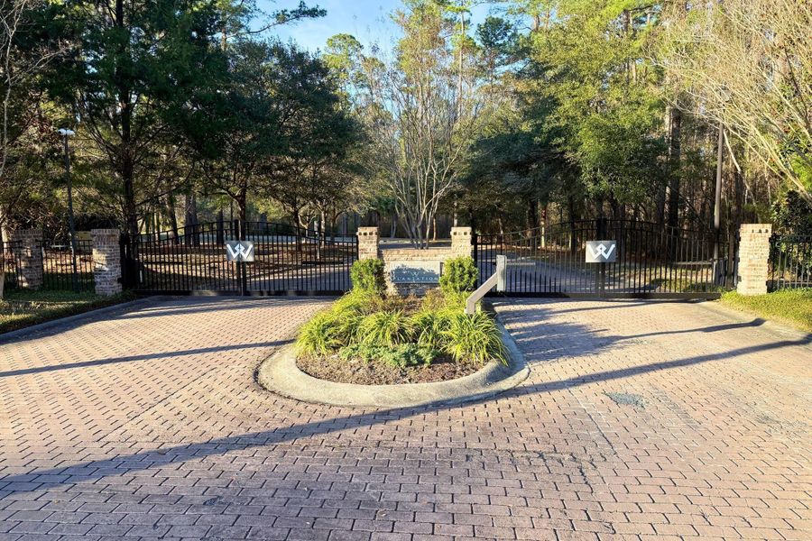 Community amenities in , Moncks Corner (Image 12).