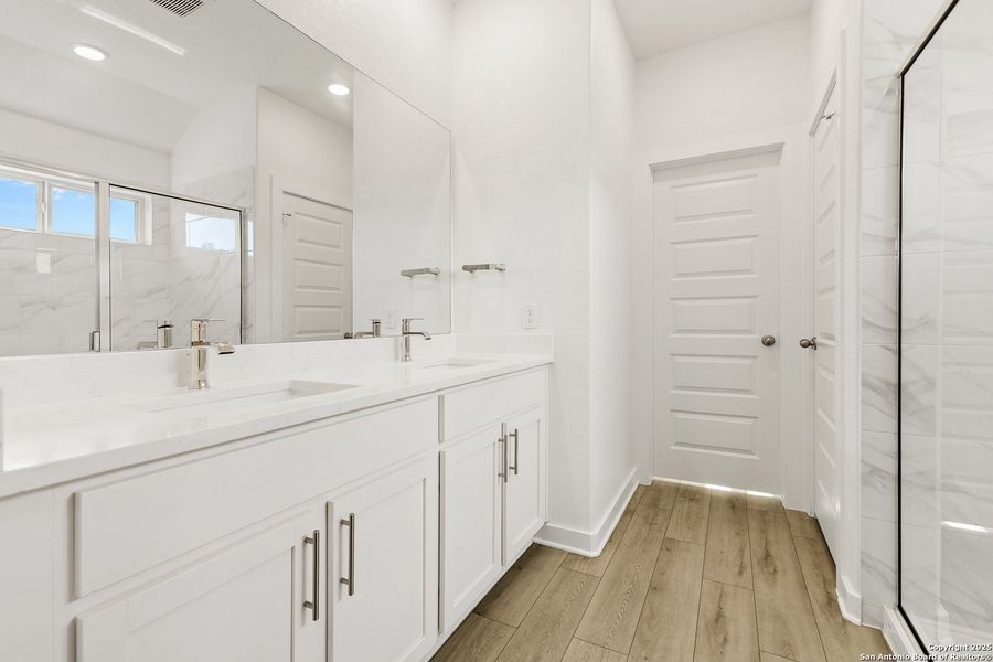 Furnished interior view inside a new home in Trilogy Grove, Leon Valley (Image 7). Furnished interior view inside a new home in Trilogy Grove, Leon Valley (Image 7).