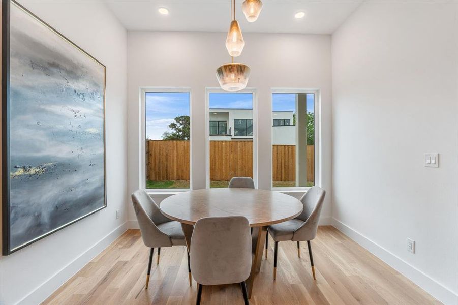 Furnished interior view inside a new home in , Dallas (Image 5). Furnished interior view inside a new home in , Dallas (Image 5).