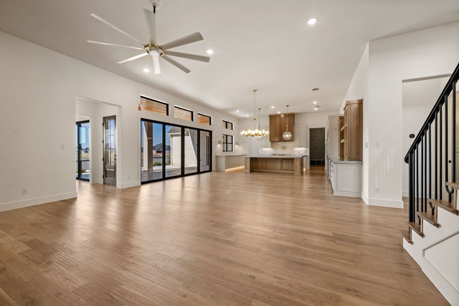 Spacious, unfurnished interior of a new home in The Resort on Eagle Mt. Lake, Fort Worth (Image 43).