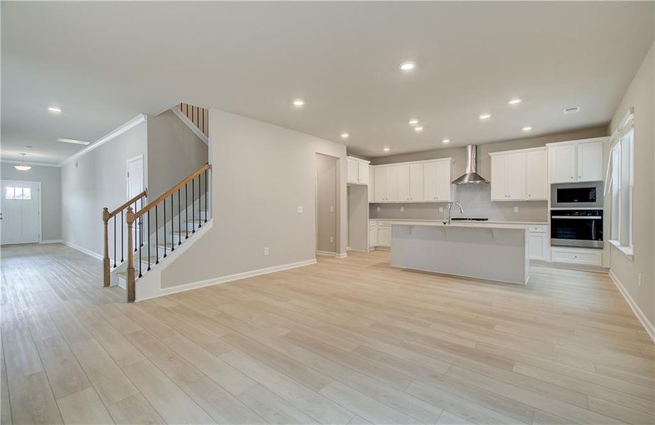 Spacious, unfurnished interior of a new home in Cooper Park, McDonough (Image 13).