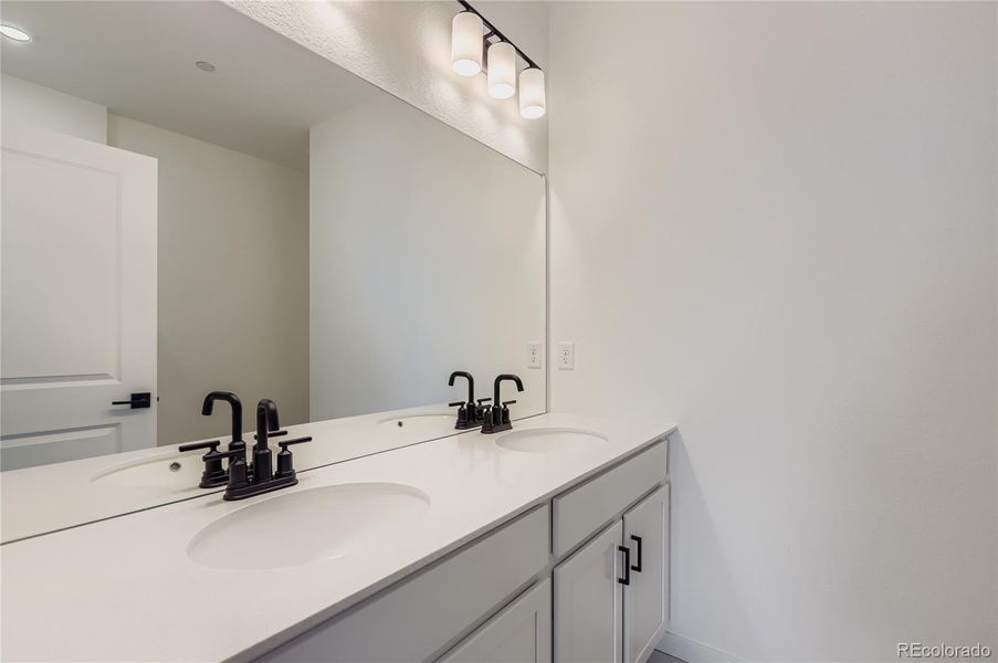 Furnished interior view inside a new home in , Broomfield (Image 9).