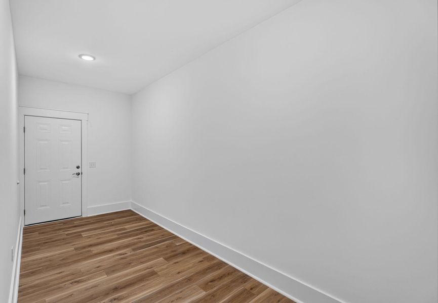 Spacious, unfurnished interior of a new home in , Hanahan (Image 41). Spacious, unfurnished interior of a new home in , Hanahan (Image 41).